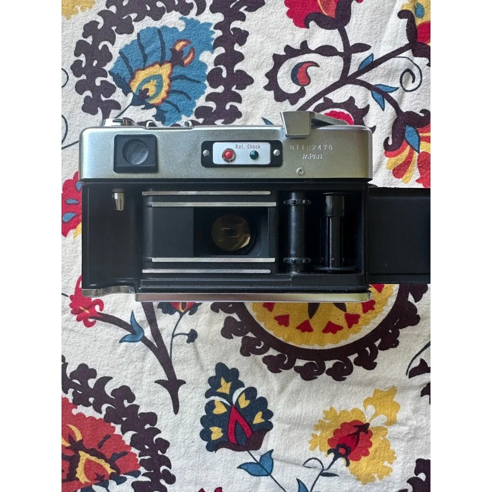 VTG Yashica Electro 35 Rangefinder Camera Yashinon-DX 45mm f1.7 Lens Case‎ Japan